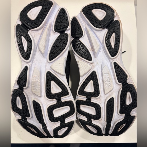 Hoka One One Black Bondi 8 Shoes - Picture 5 of 5